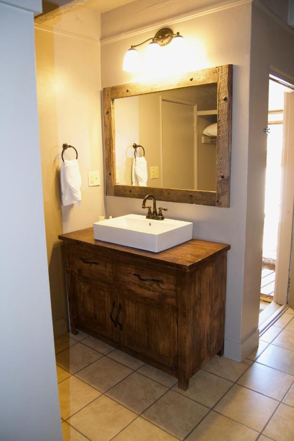 | Pendaries Village Lodge