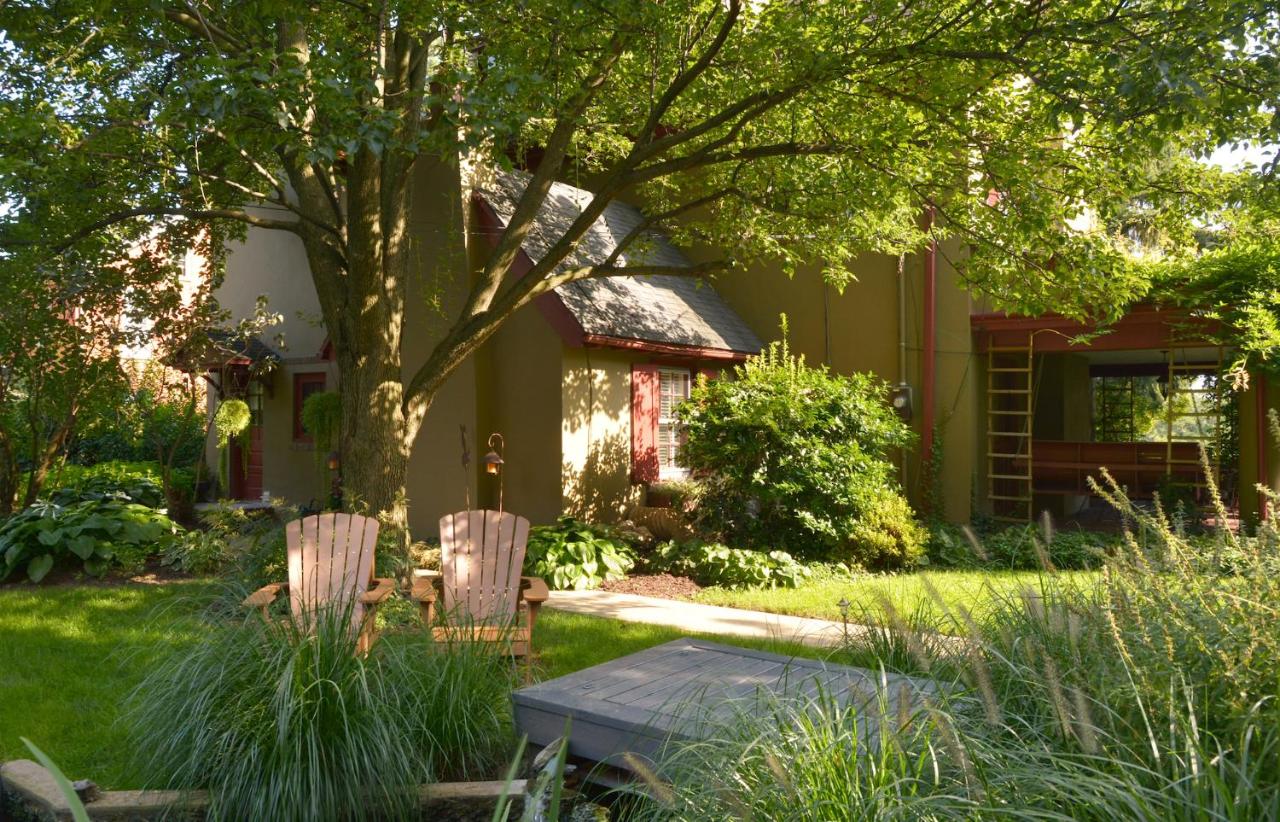 | The Lancaster Bed and Breakfast