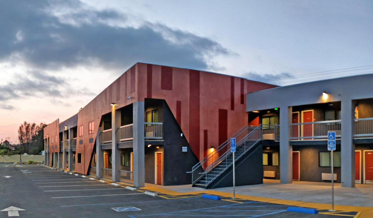 Single Room - Disability Access at Epic Hotel