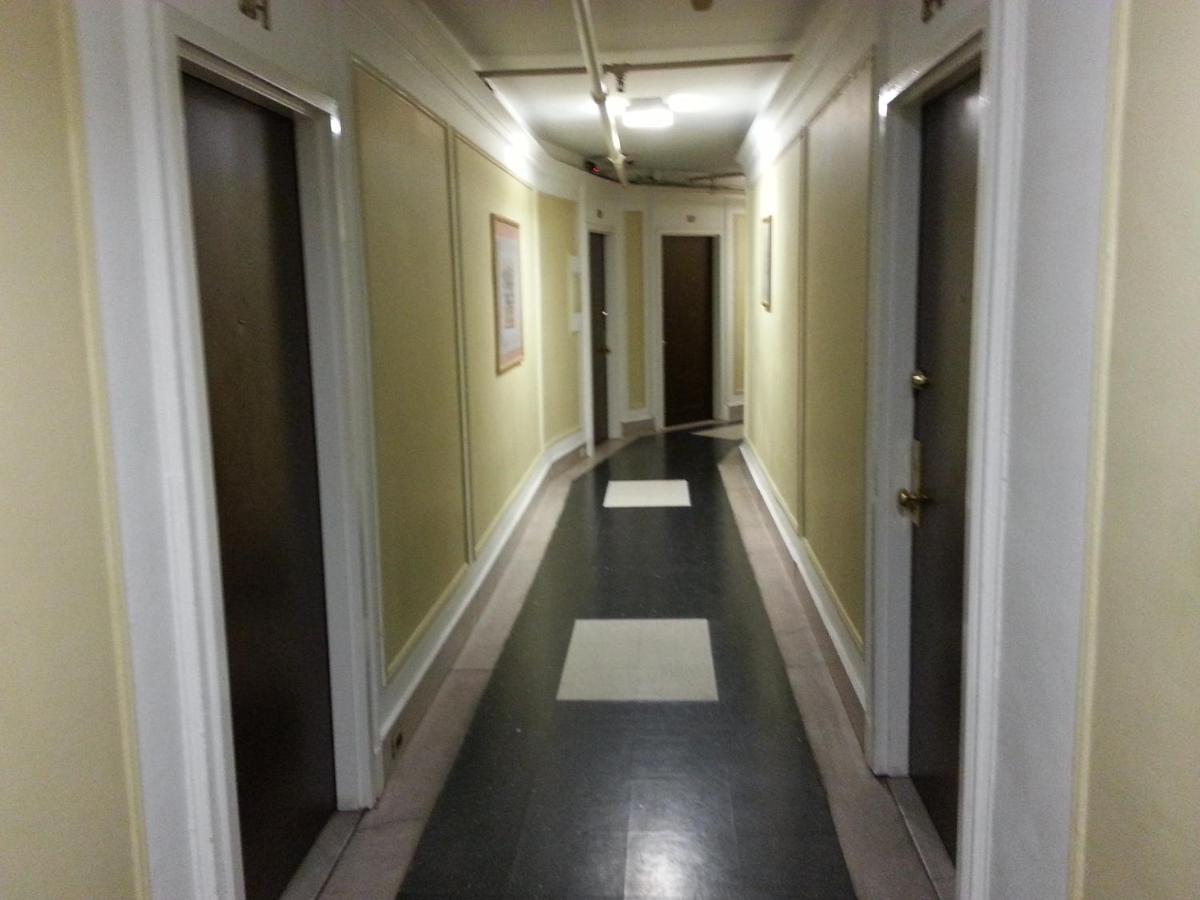| Hotel Riviera