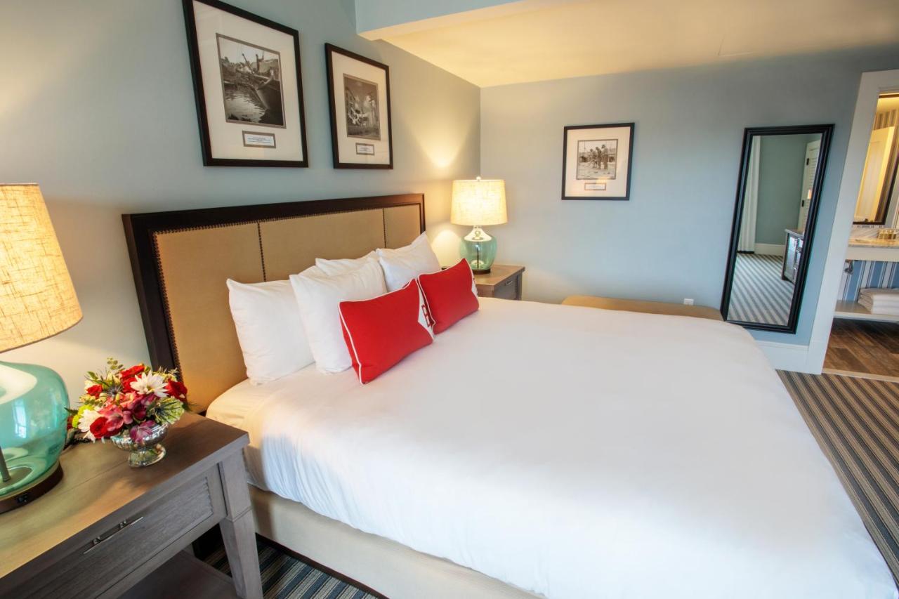 Select City View King at Beauport Hotel Gloucester