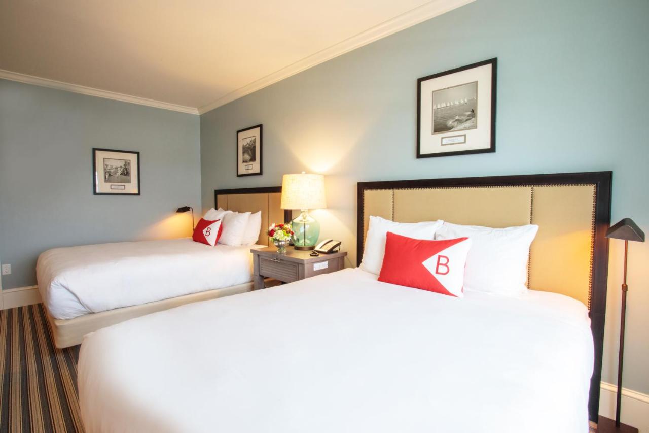 Classic City View with Two Queen Beds at Beauport Hotel Gloucester