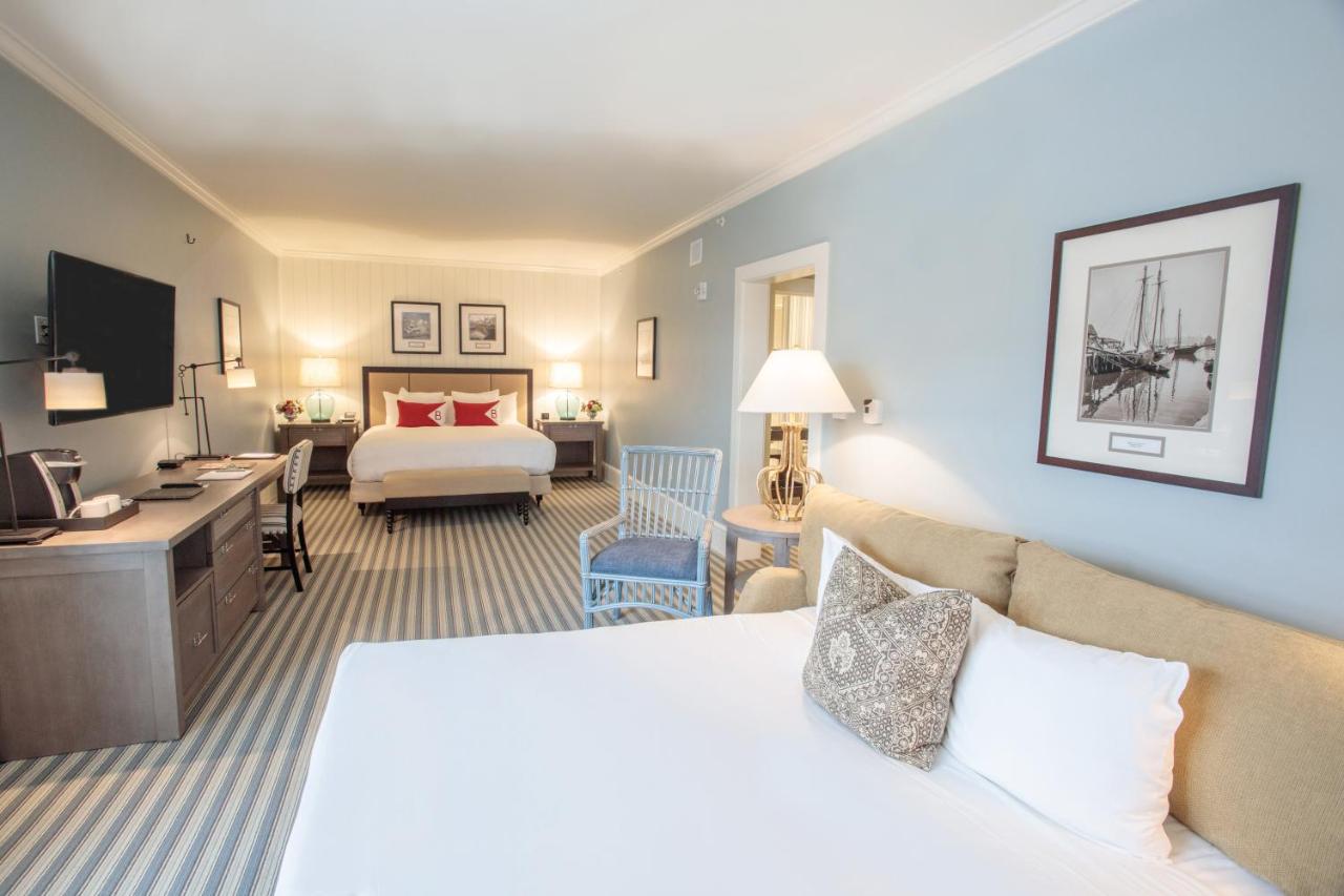 Water View King Suite at Beauport Hotel Gloucester