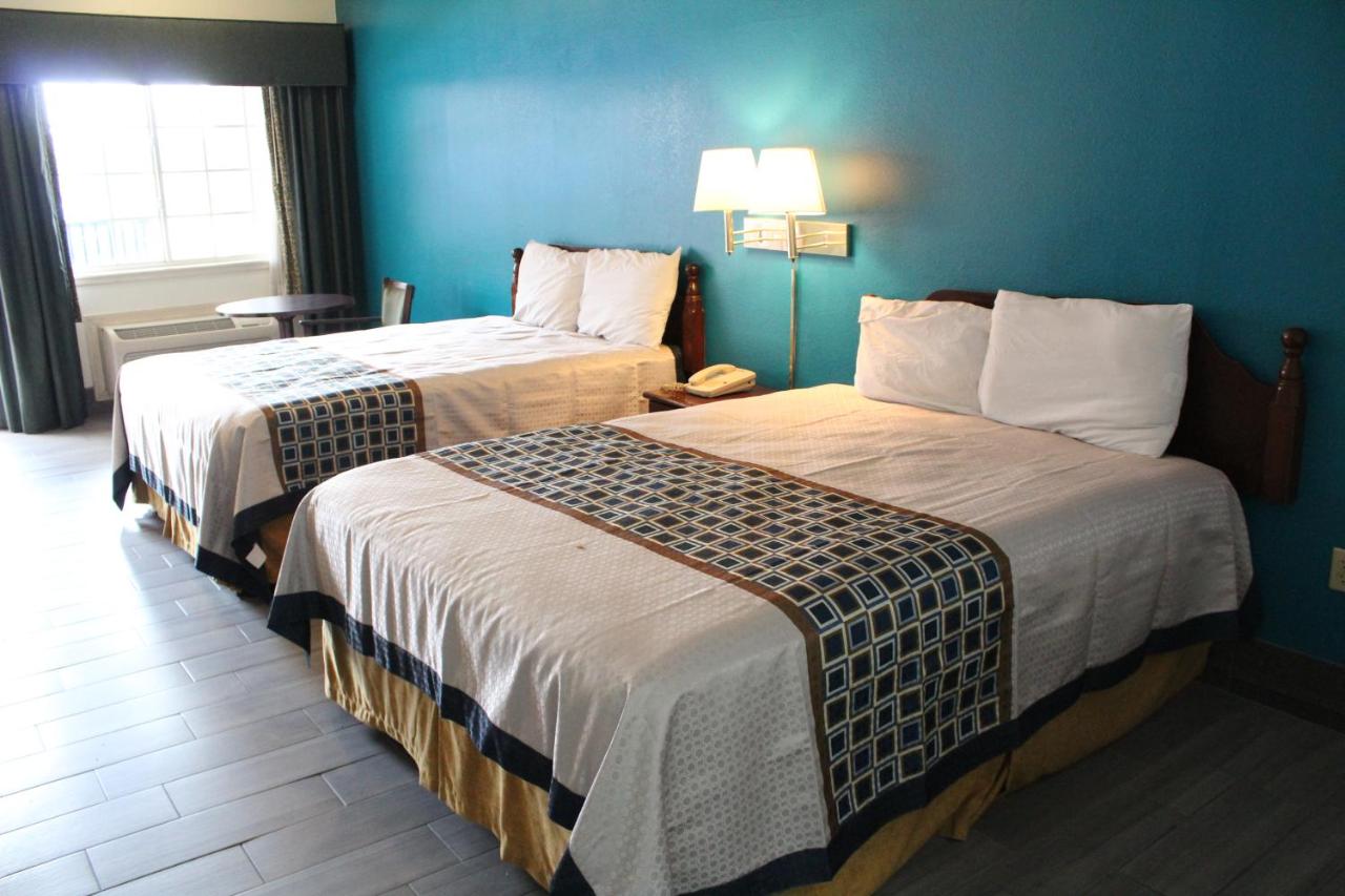 | Texas Inn Downtown McAllen