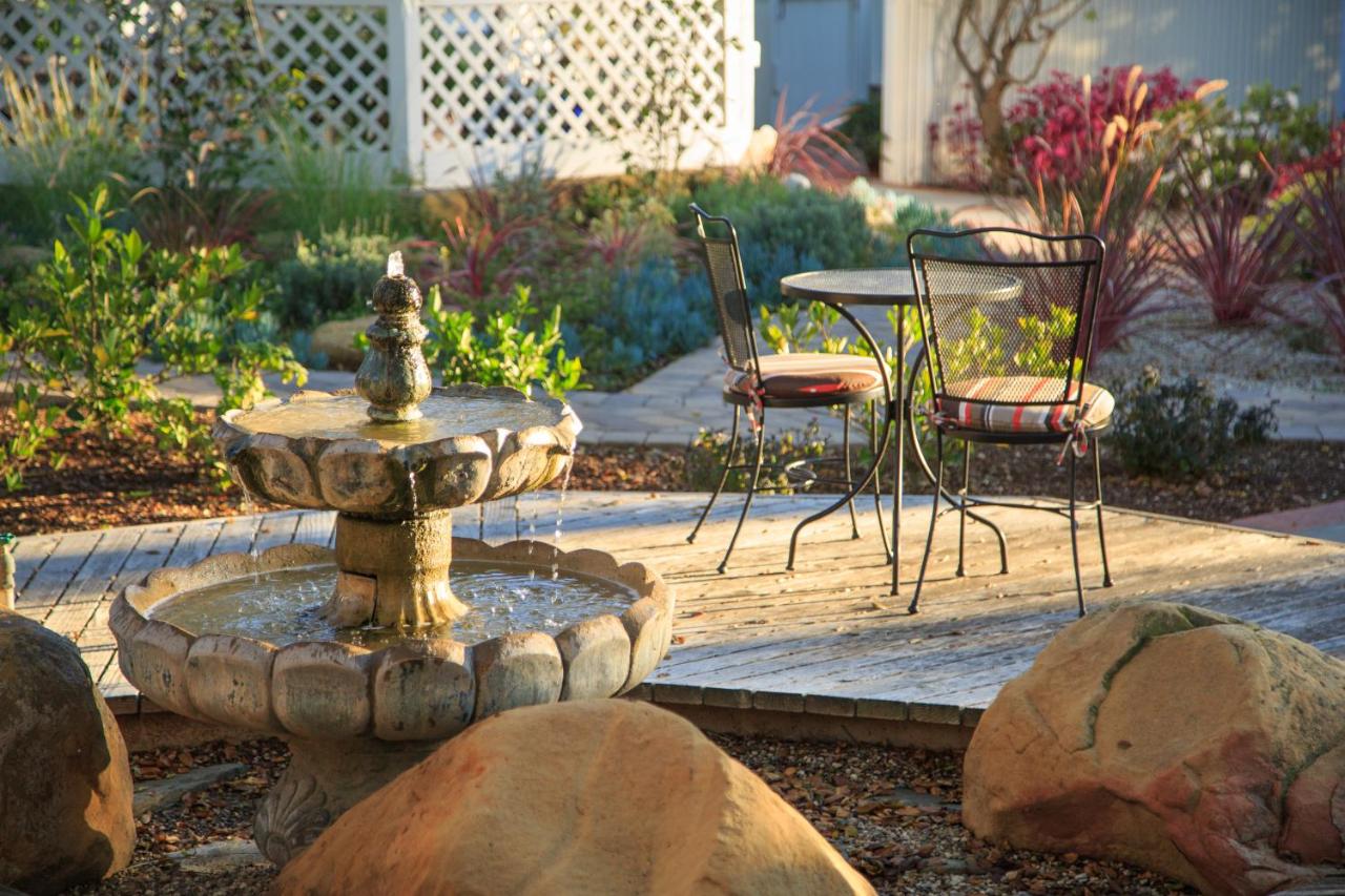 | Cheshire Cat Inn & Cottages