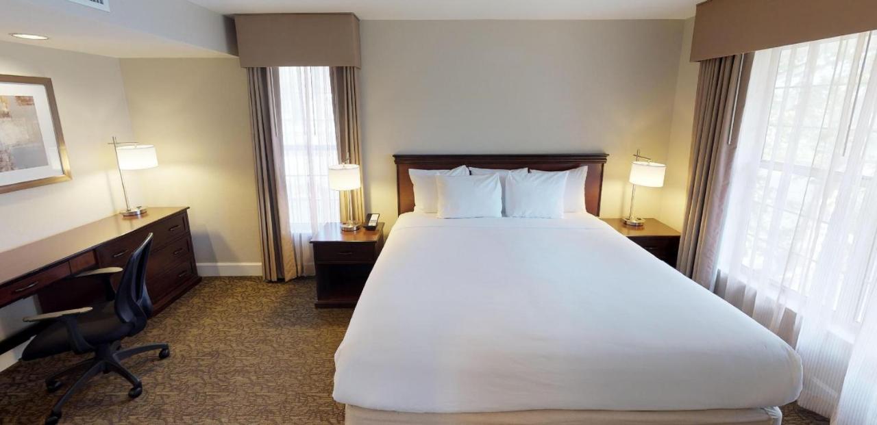 Two Bedroom Suite - Full Kitchen at Chase Suites Hotel Brea-Fullerton