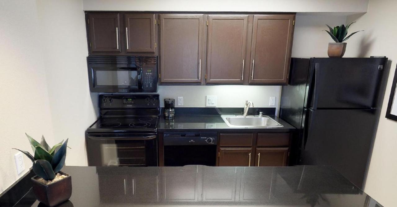Two Bedroom Suite - Full Kitchen at Chase Suites Hotel Brea-Fullerton