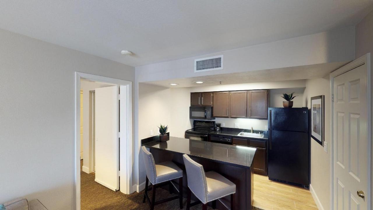 Two Bedroom Suite - Full Kitchen at Chase Suites Hotel Brea-Fullerton
