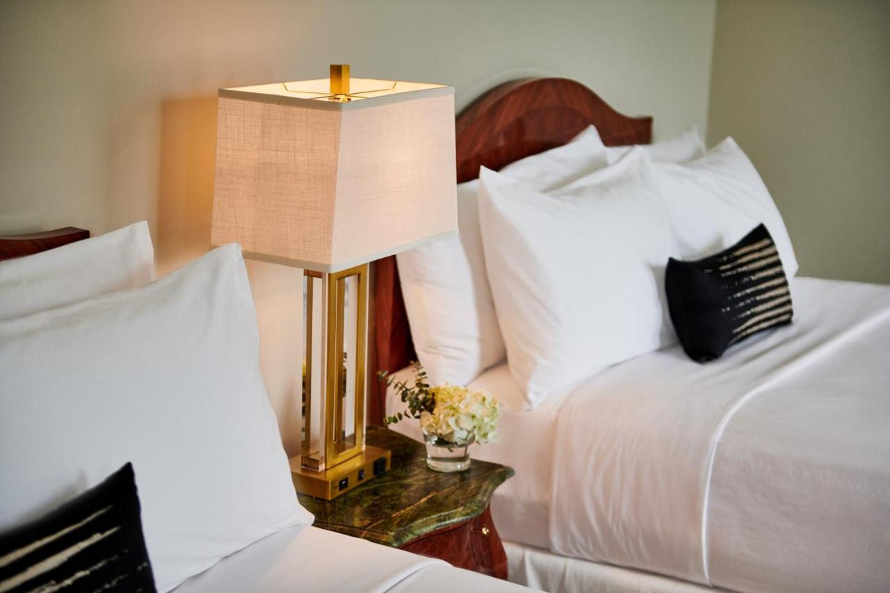 Double Room at Inn at Carnall Hall