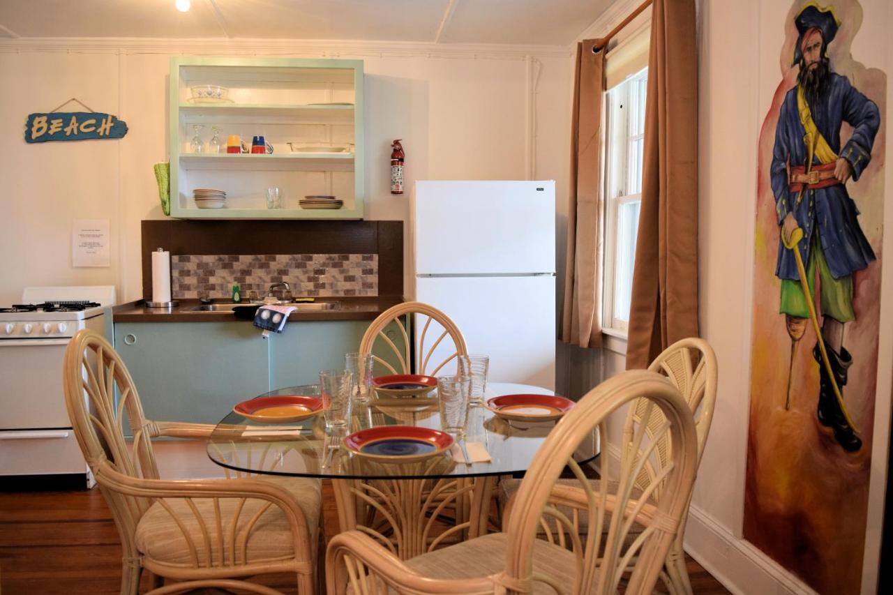 Standard Family Room at Blackbeard's Lodge
