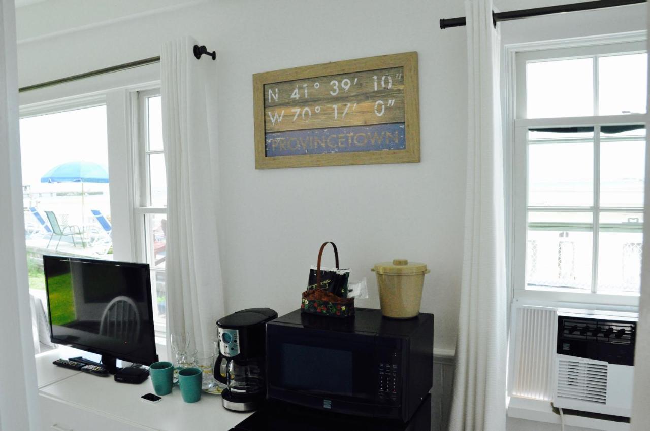 Quadruple Room with Sea View at The Masthead Resort