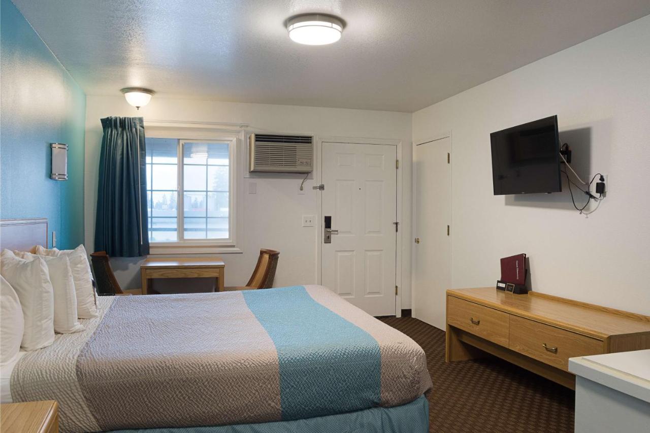 | Motel 6-Canby, OR