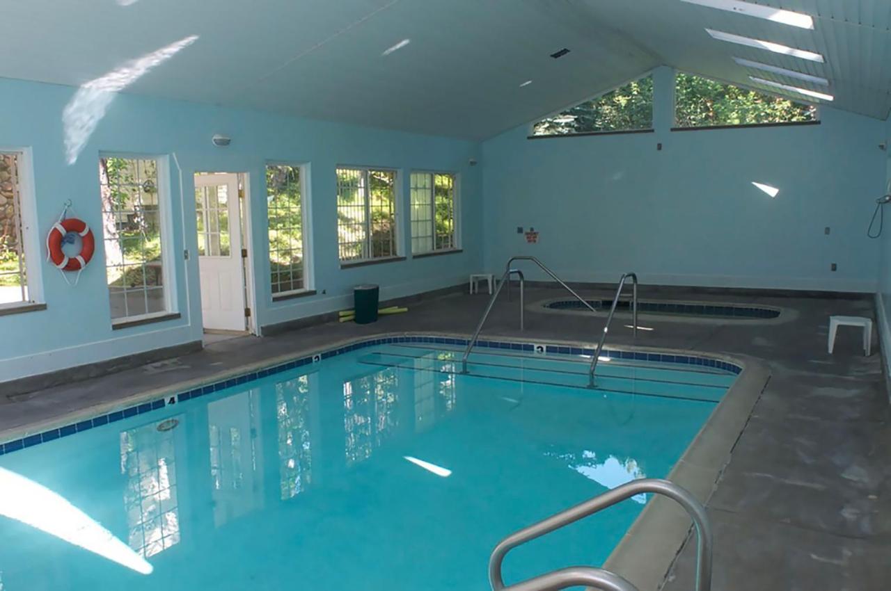 | Giant Oaks Lodge