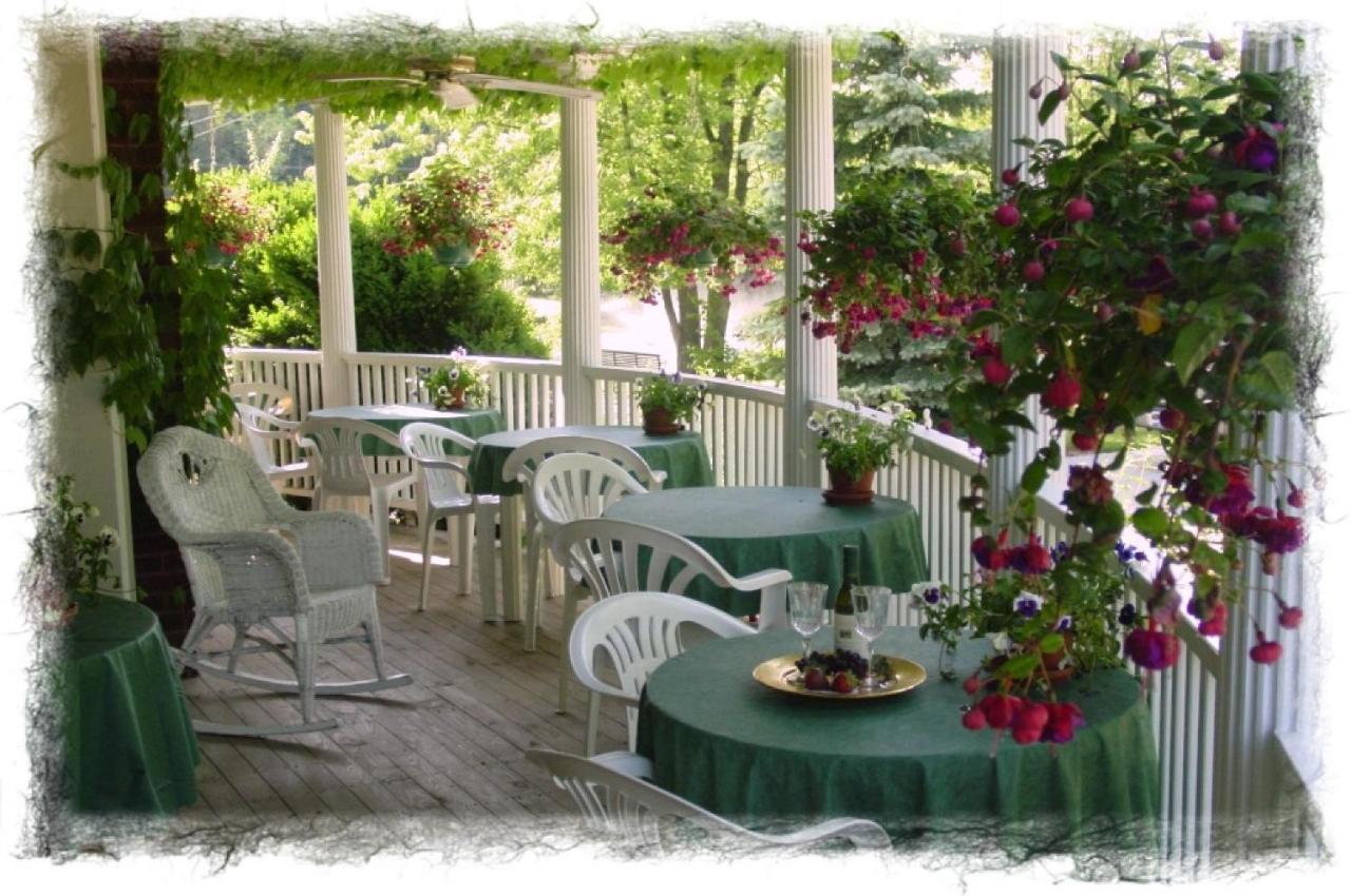 | Martha's Vineyard B & B
