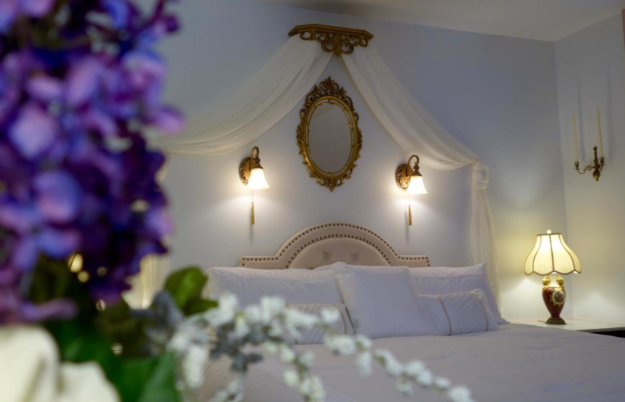 | Acadia Bay Inn