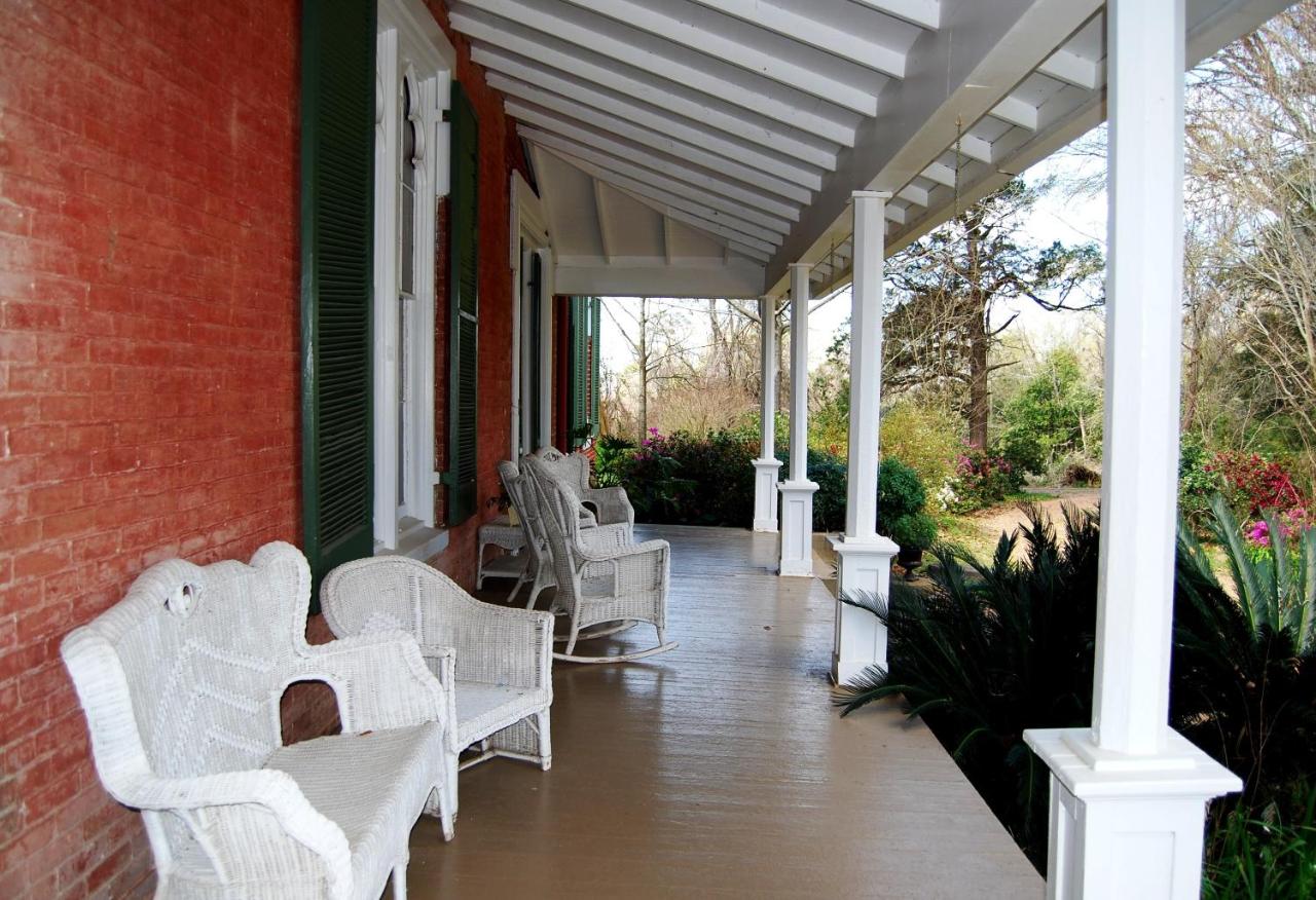 | Glenfield Plantation Historic Antebellum Bed and Breakfast
