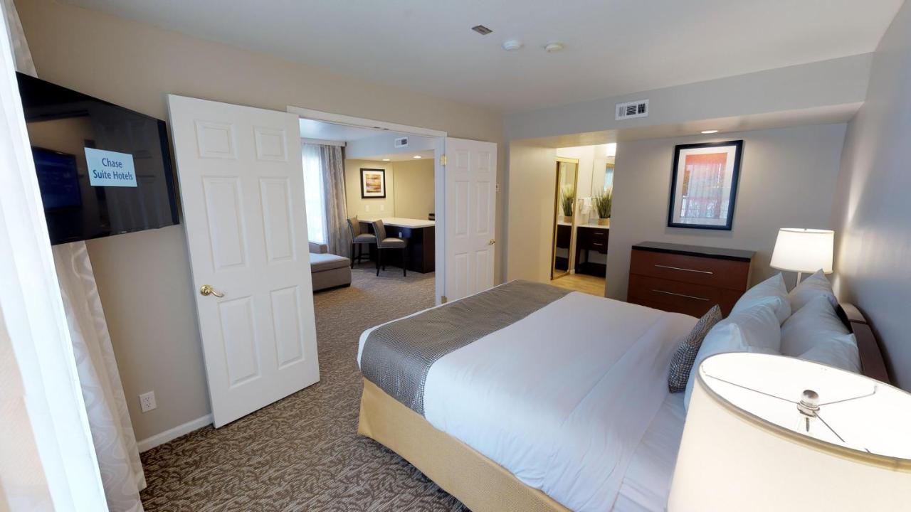 One Bedroom Suite - 1 King Bed at Chase Suite Hotel Newark-Fremont