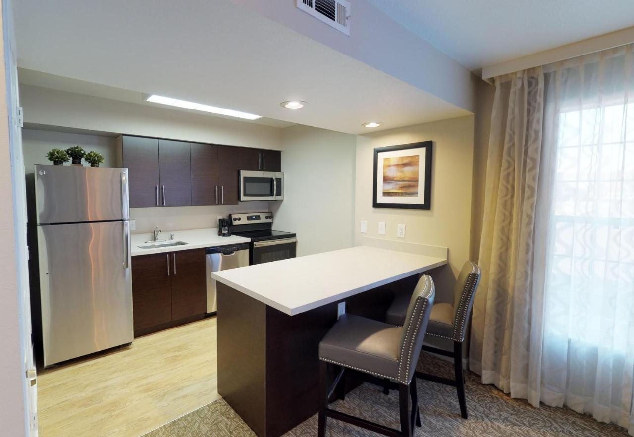 Two-Bedroom Suite at Chase Suite Hotel Newark-Fremont