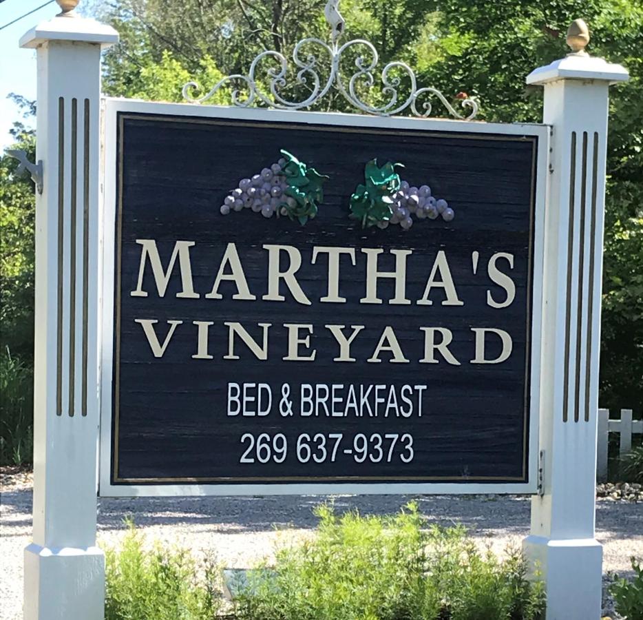  | Martha's Vineyard B & B