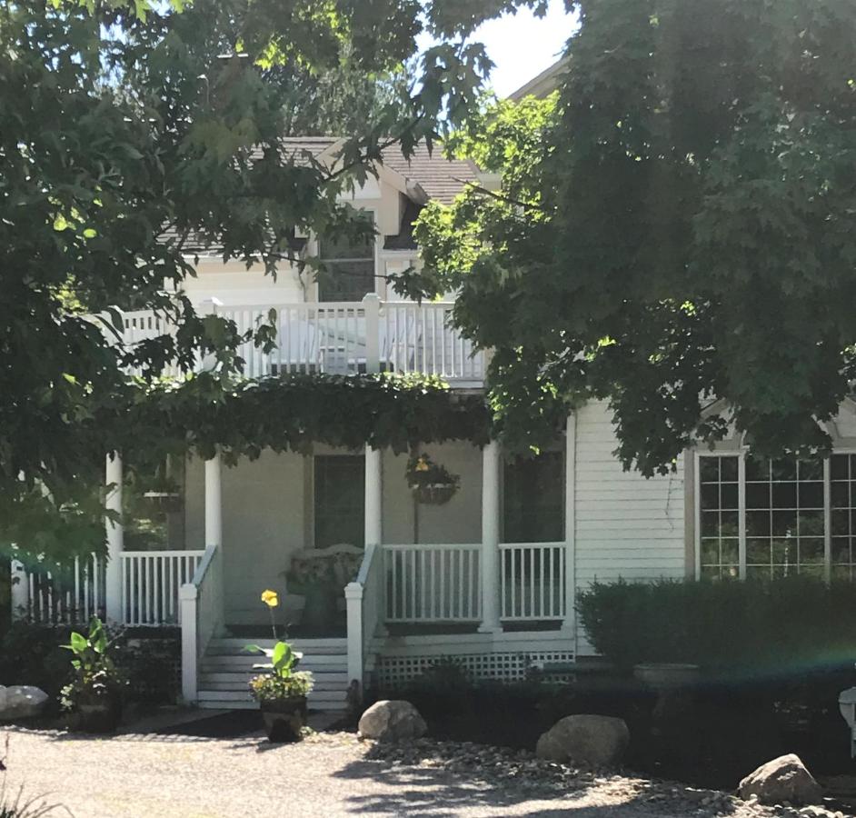  | Martha's Vineyard B & B