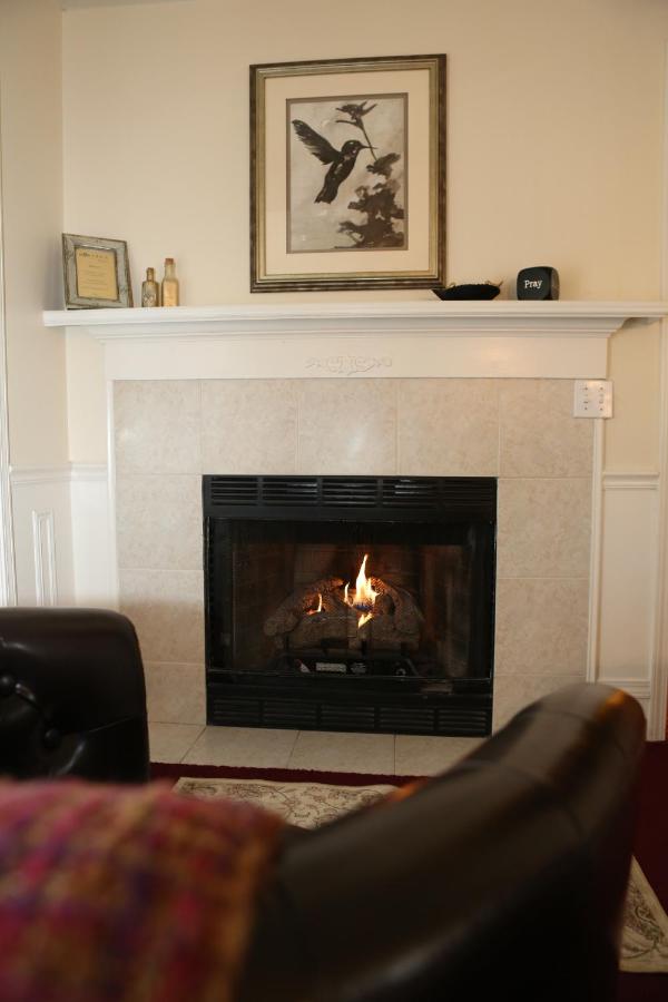 | Martha's Vineyard B & B