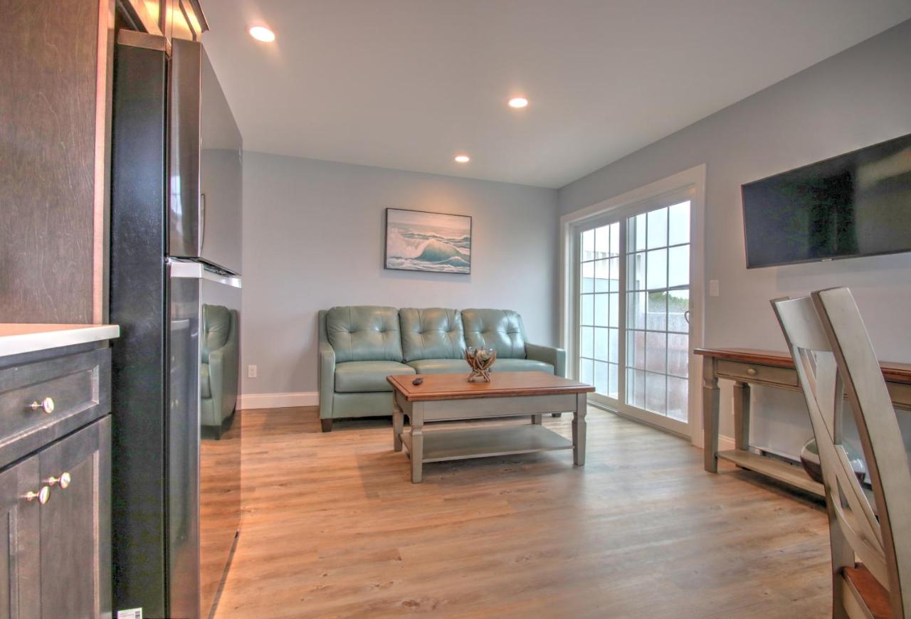 | Atlantic Ocean Suites
