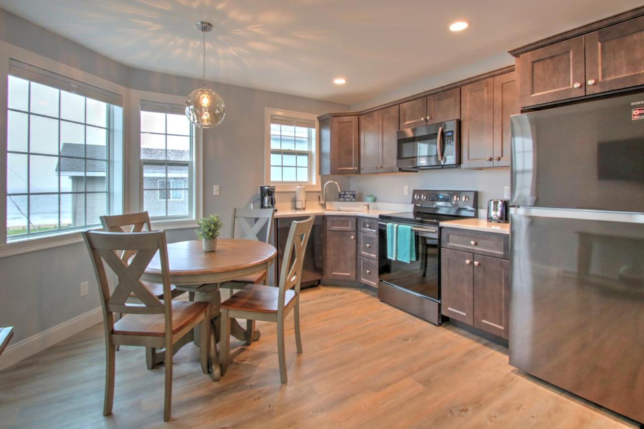 | Atlantic Ocean Suites