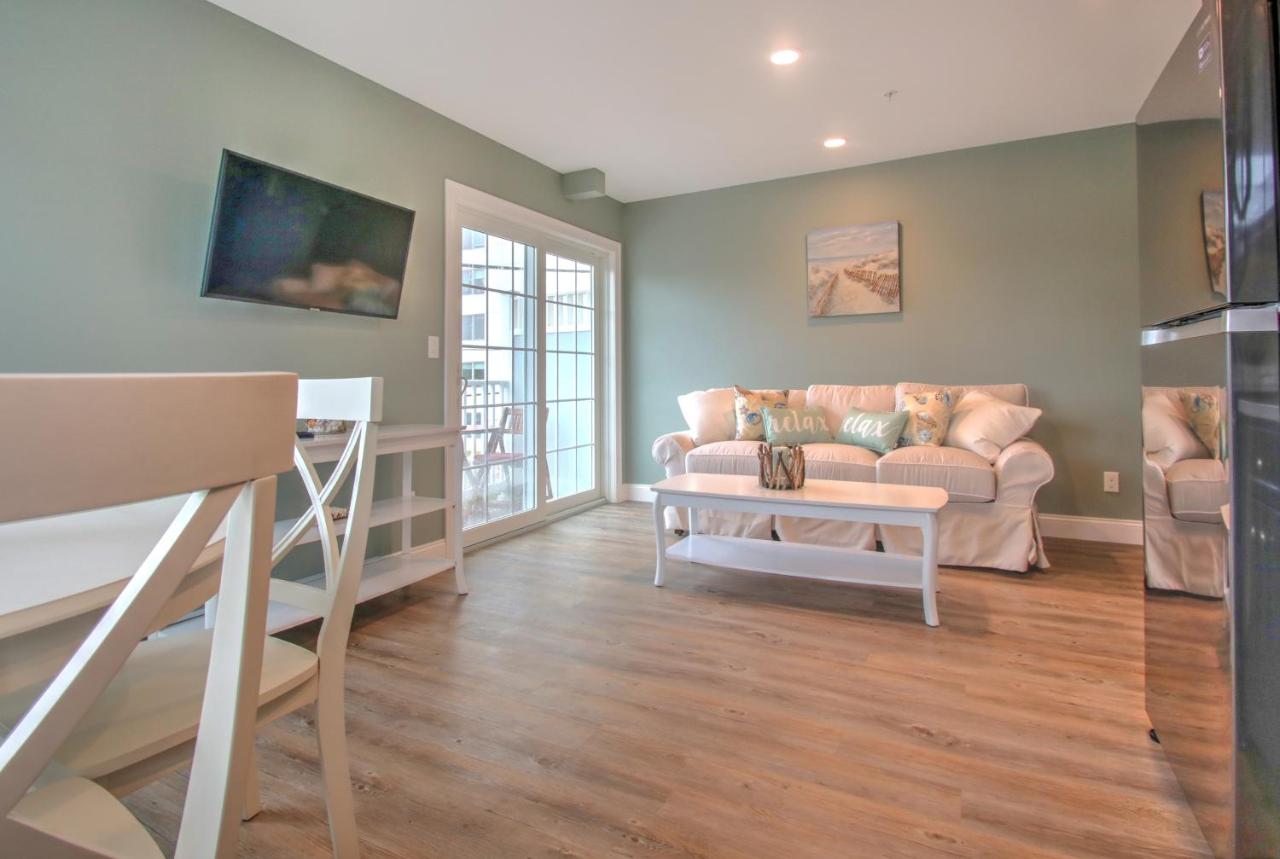 | Atlantic Ocean Suites