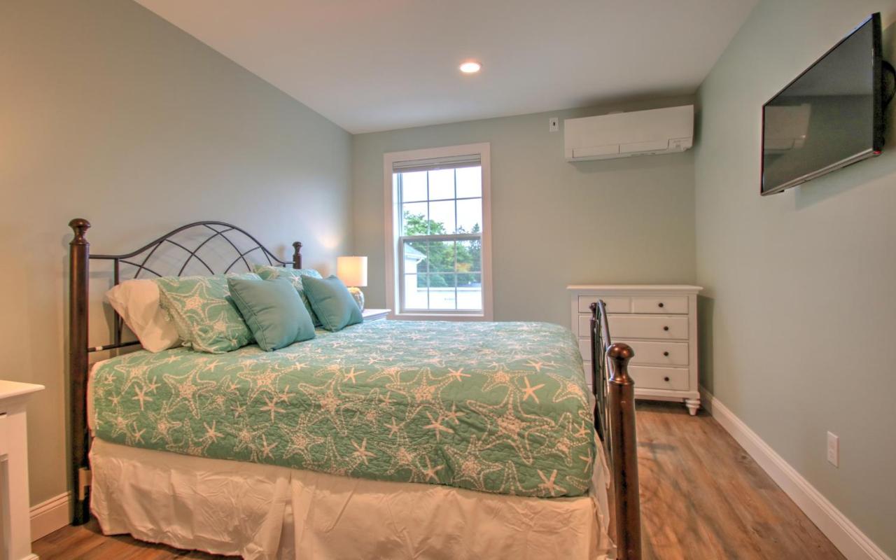 | Atlantic Ocean Suites