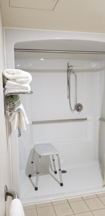 | Best Western Beacon Inn