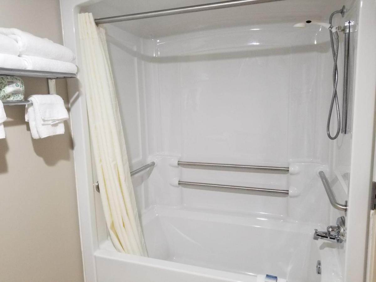 | Best Western Beacon Inn