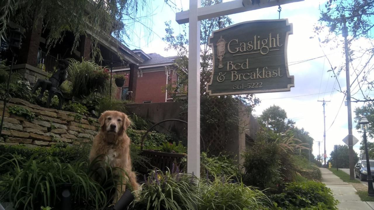 | Gaslight Bed & Breakfast