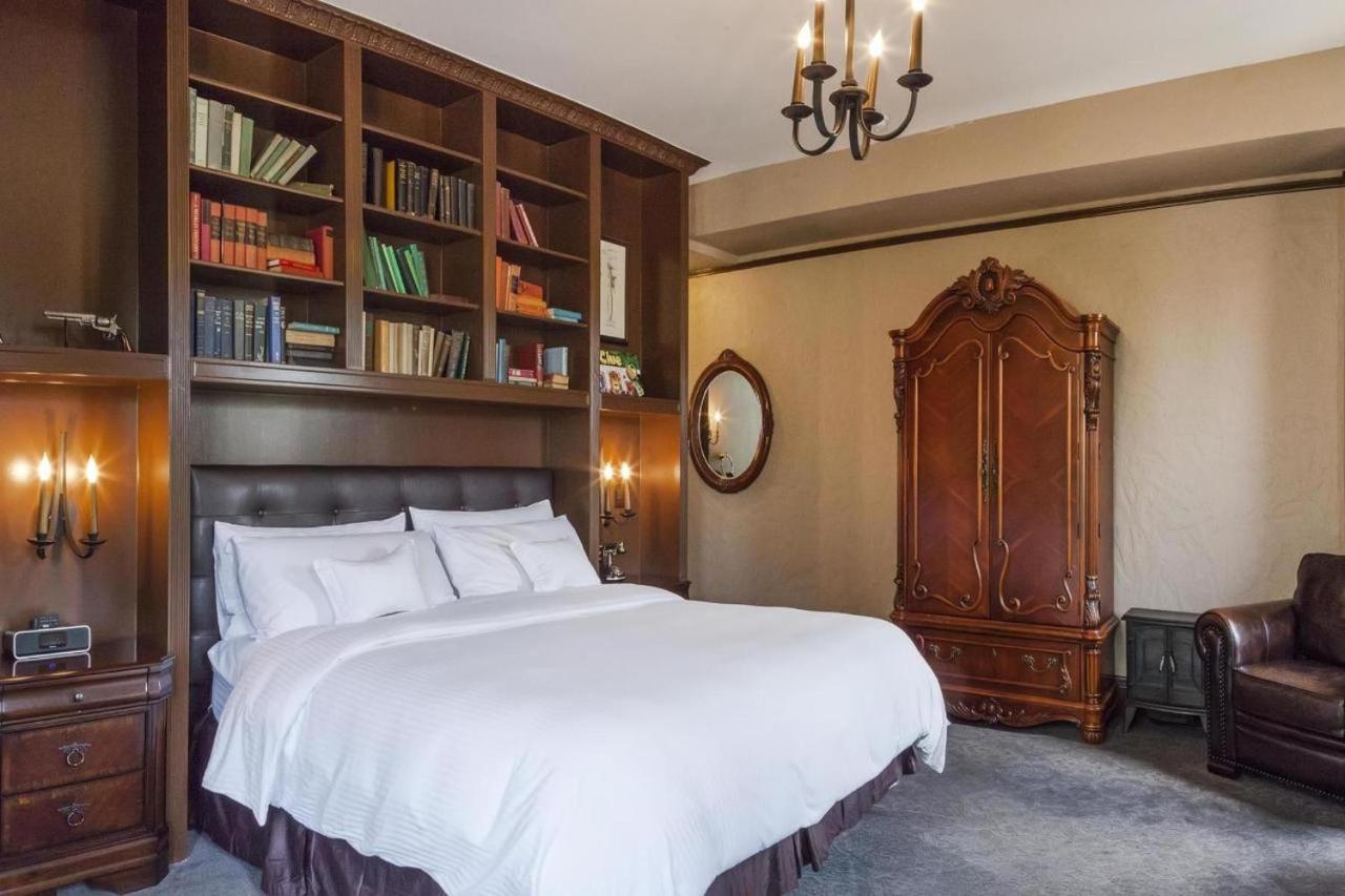 | Patterson Inn