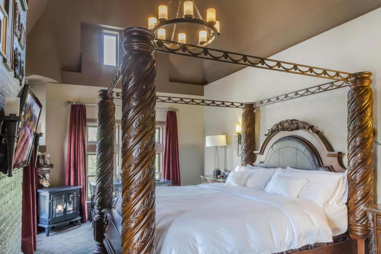 | Patterson Inn