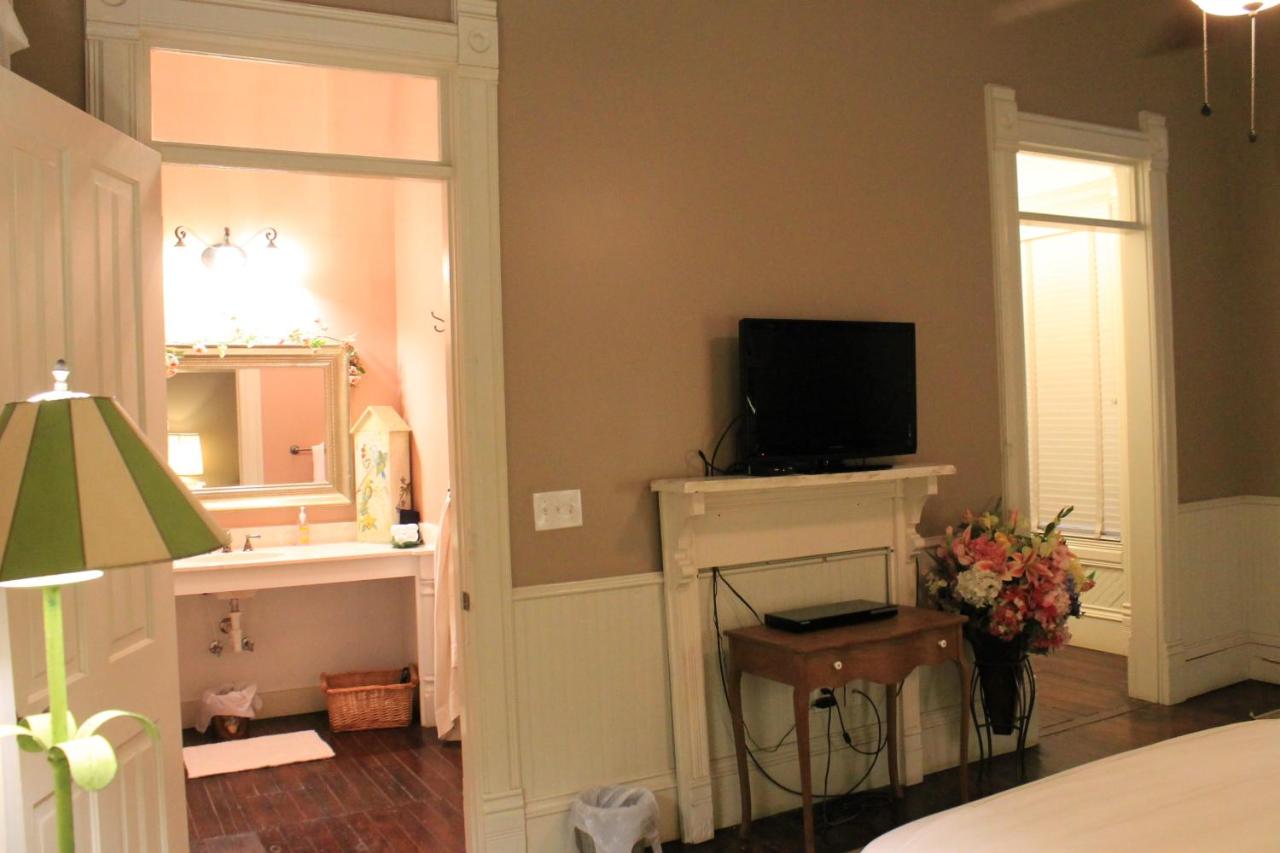  | Grand Magnolia Ballroom & Suites