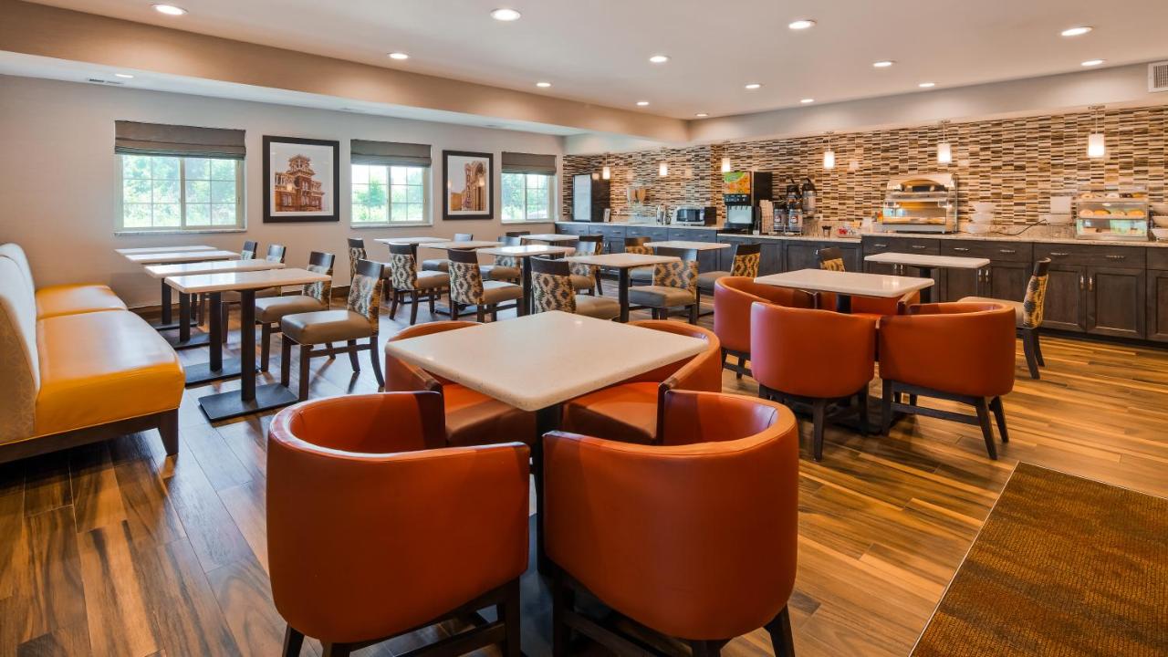 | Best Western Plus North Joliet