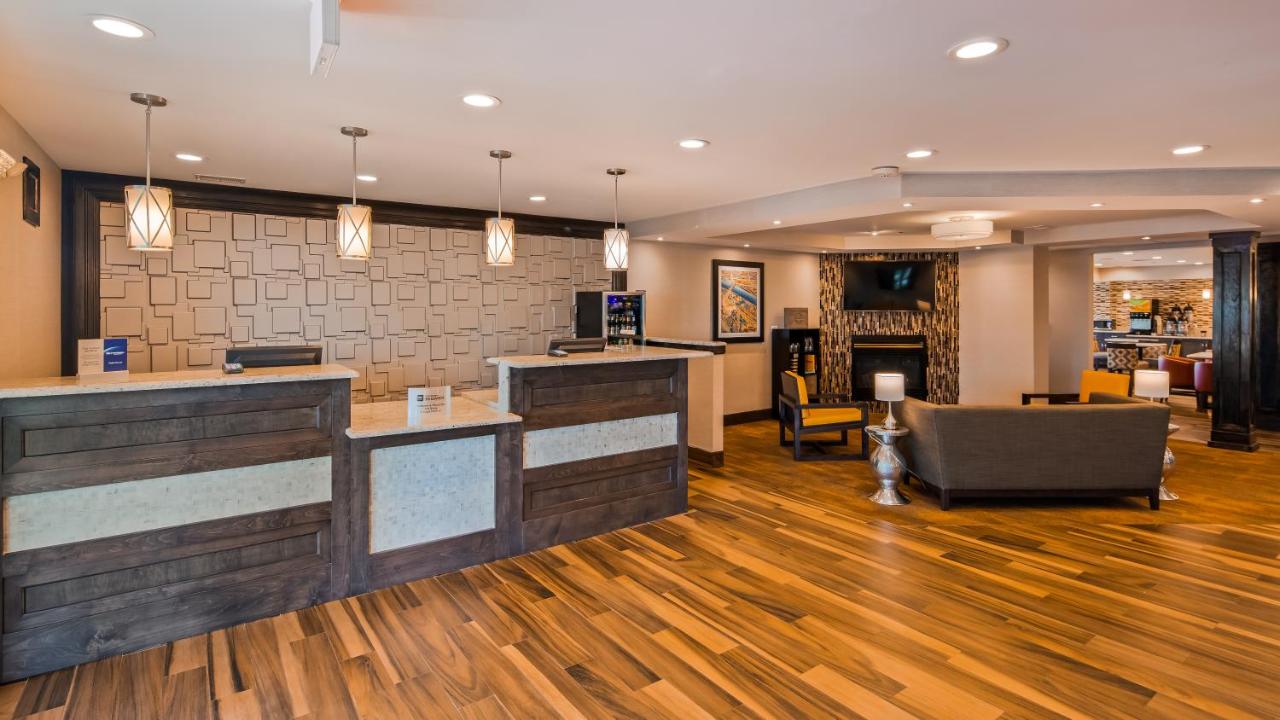 | Best Western Plus North Joliet