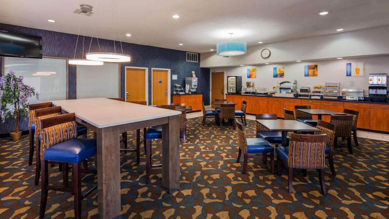 | Best Western Troy Hotel