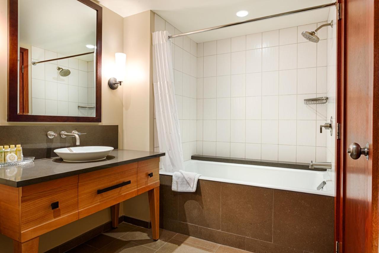 | Third Floor villa Ocean View - Beach Tower at Ko Olina Beach Villas Resort