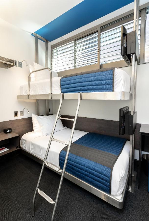 Bunk Pod at Pod Brooklyn