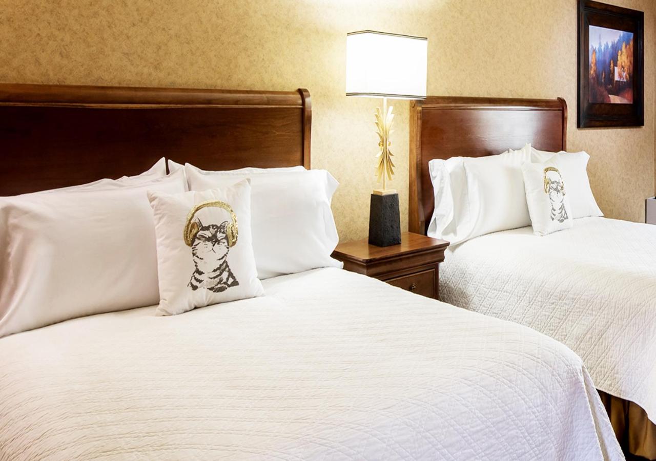  | Grand Gateway Hotel