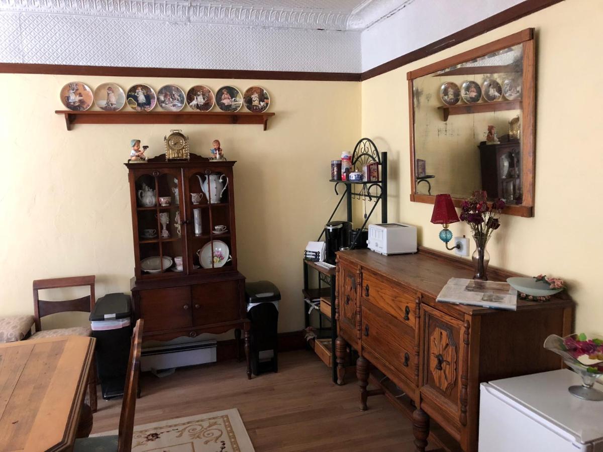 | Antique Rose Inn Windham