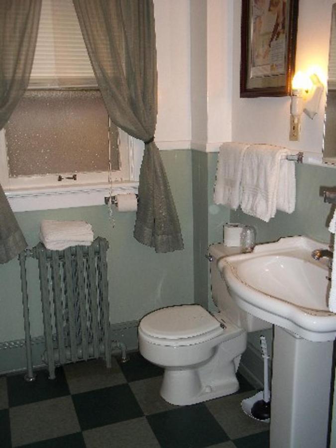 Two-Bedroom Suite at A Sentimental Journey