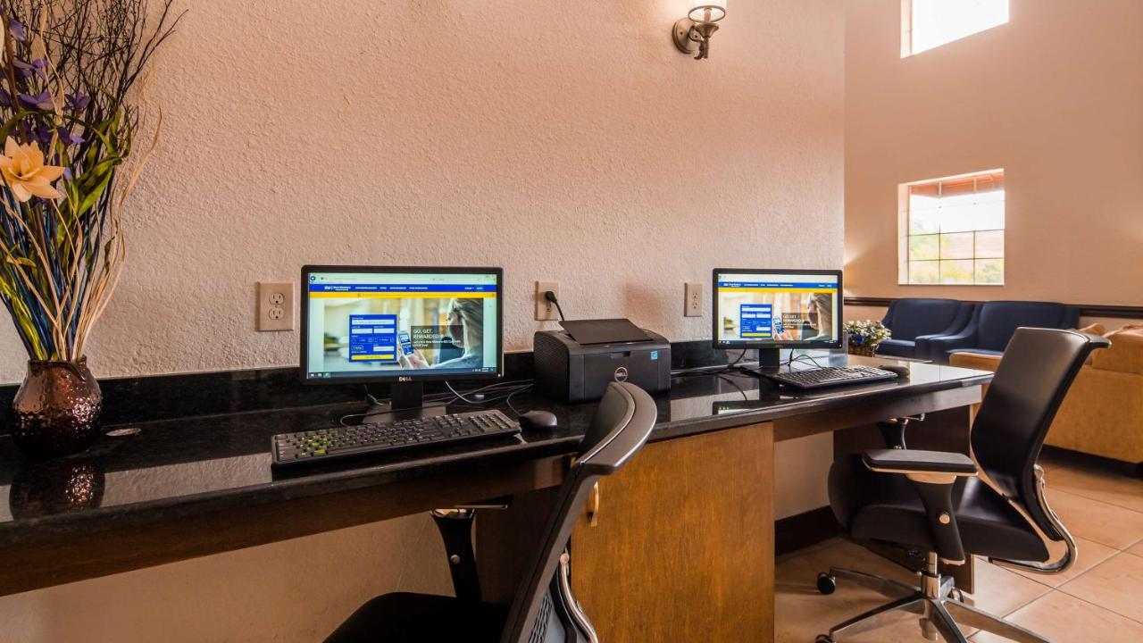 | Best Western Mulberry Hotel