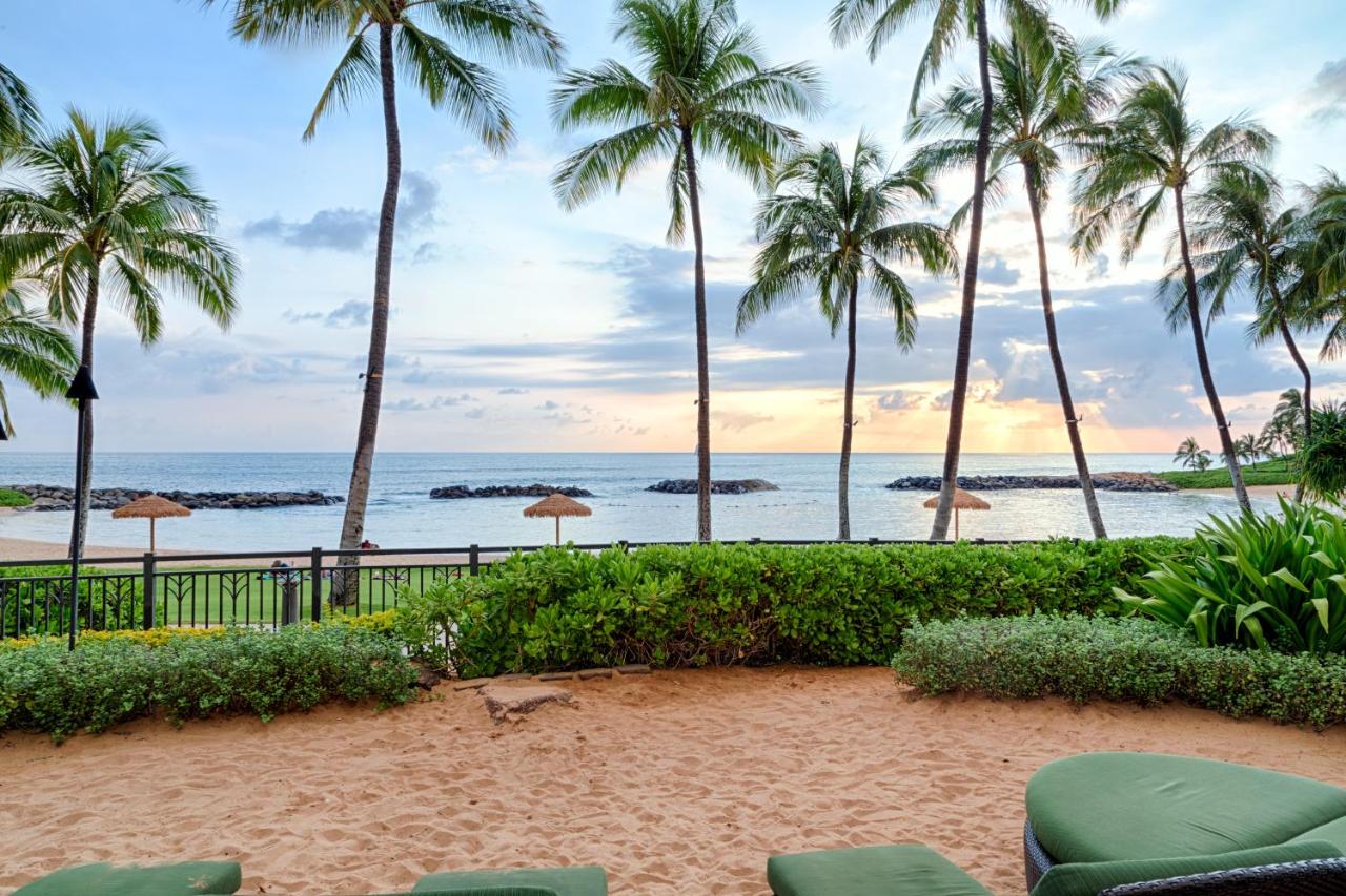 | Spacious Fourth Floor Villa with Pool View - Ocean Tower at Ko Olina Beach Villas Resort