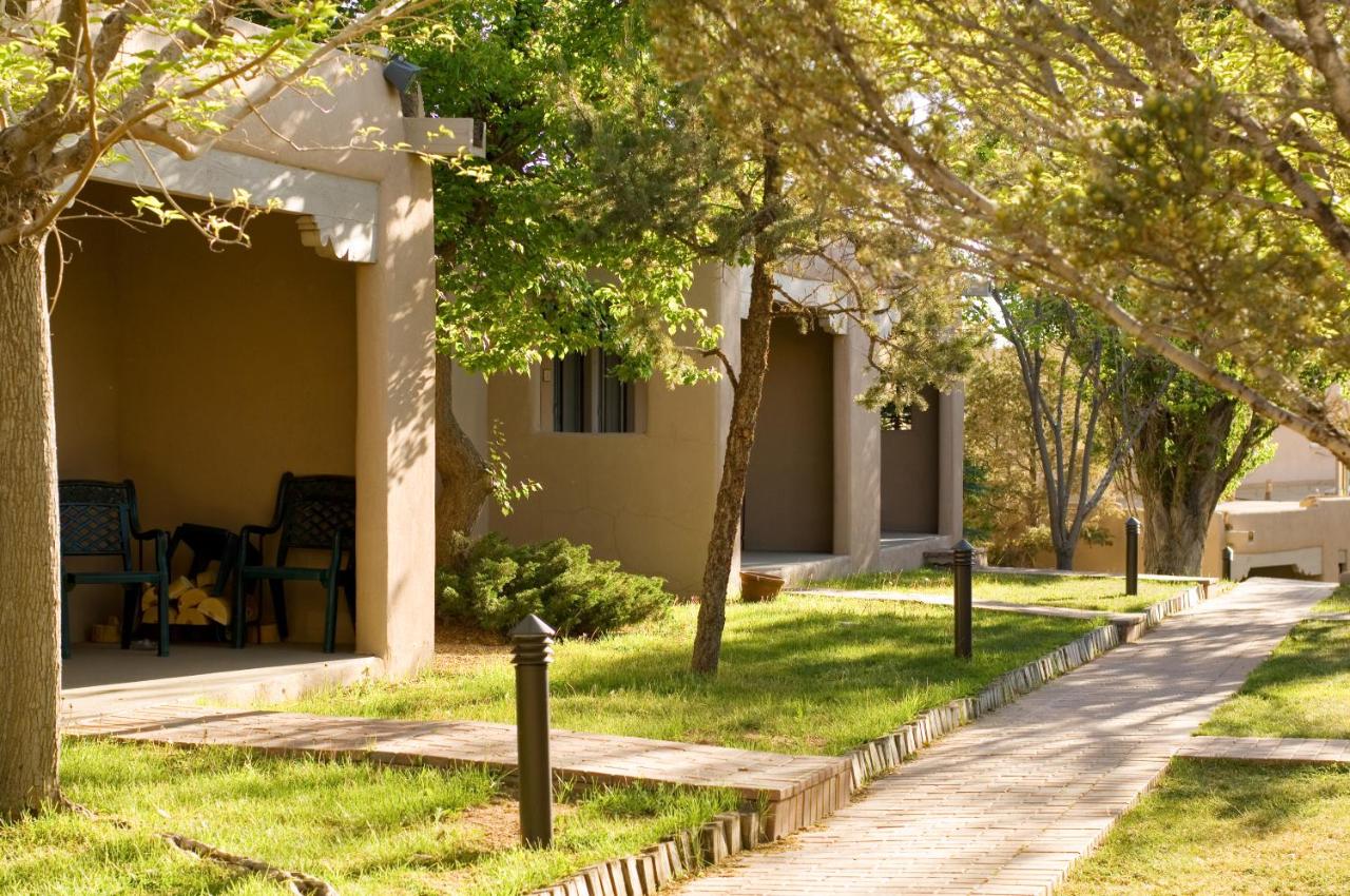 | Fort Marcy Suites