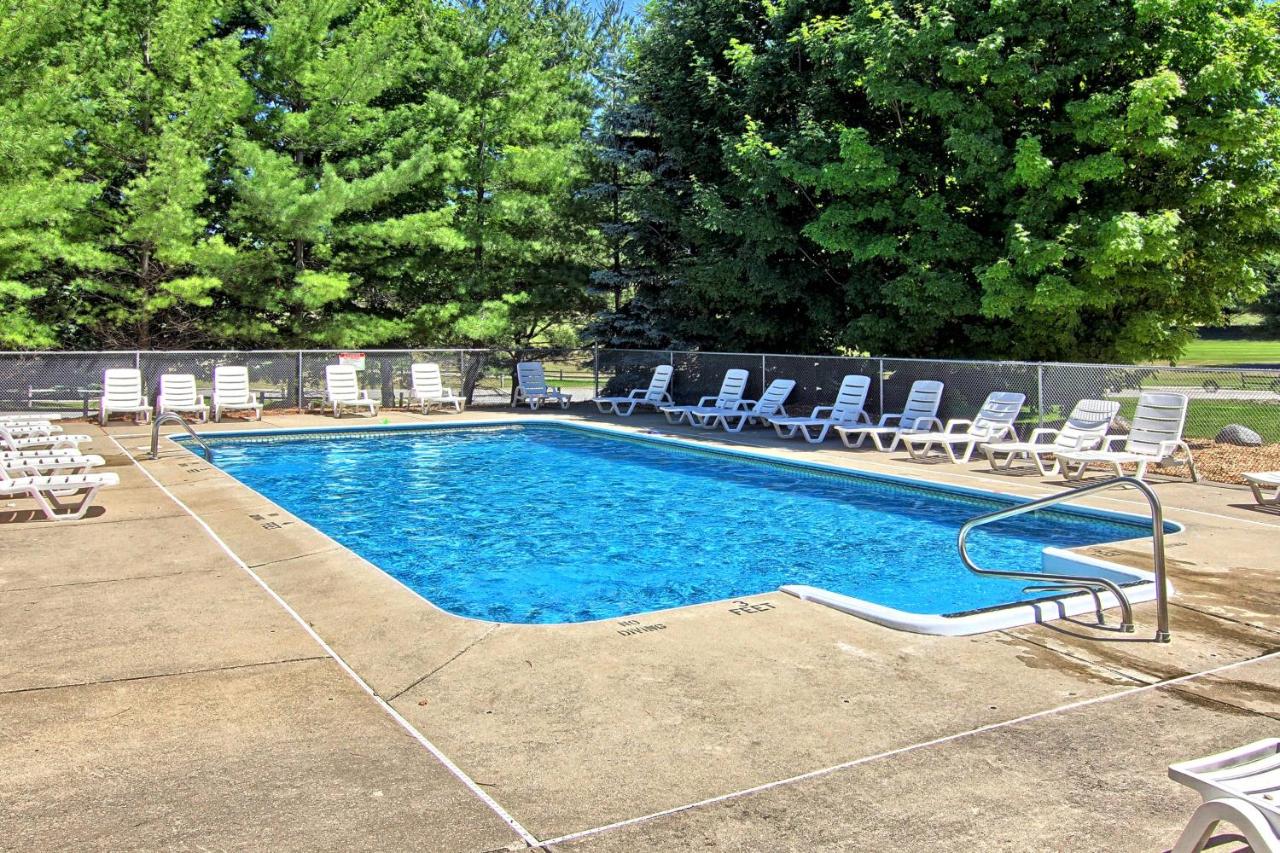 | The Legend Cottage Inn