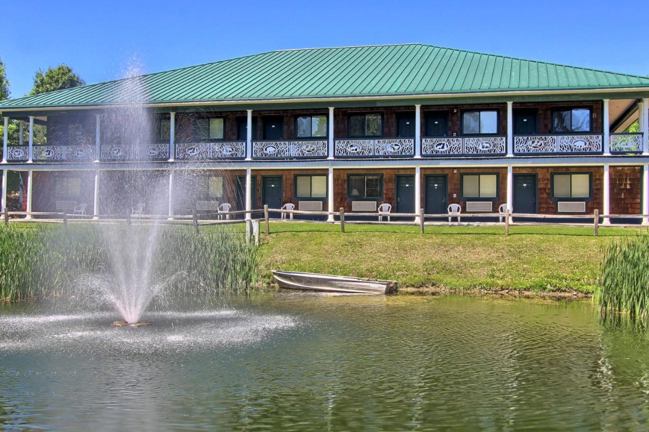 | The Legend Cottage Inn