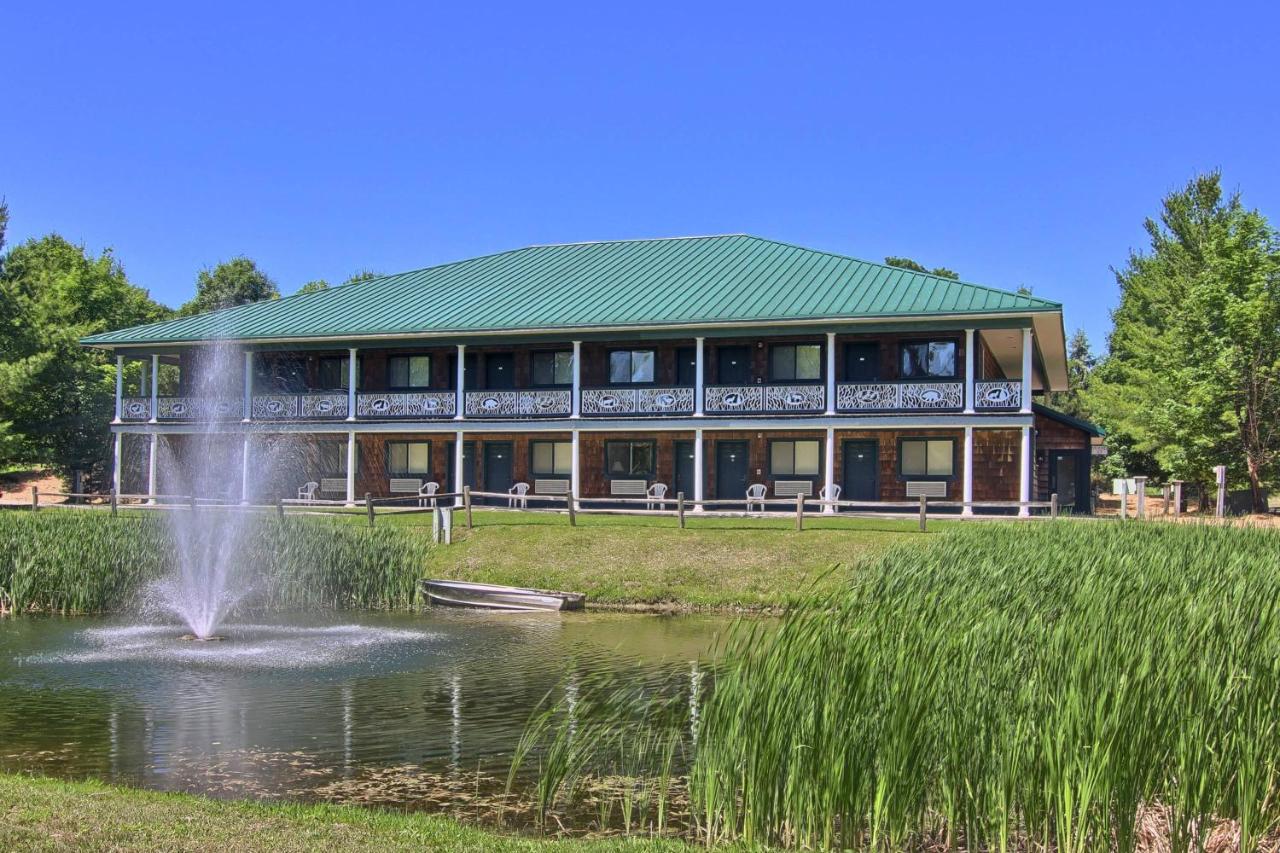 | The Legend Cottage Inn