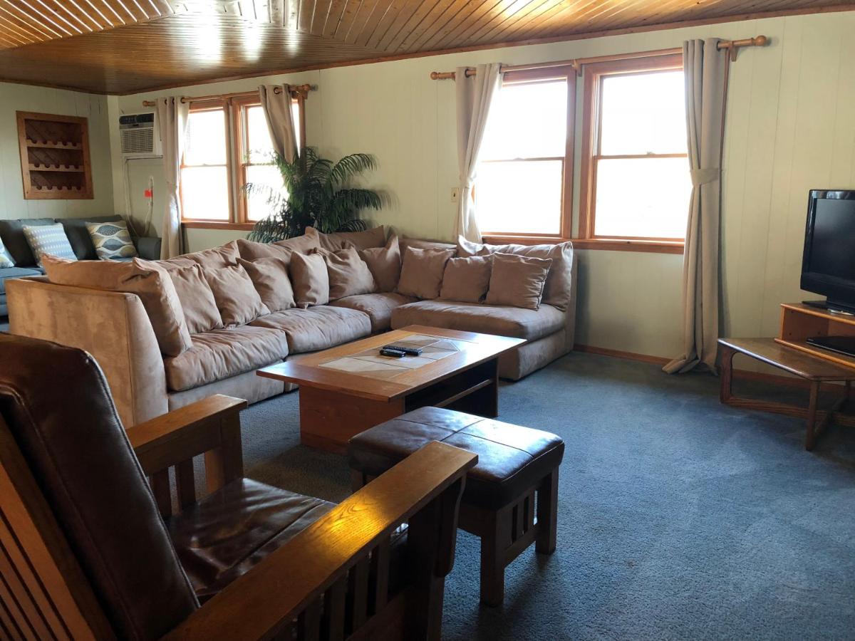 One-Bedroom Apartment at Blackbeard's Lodge